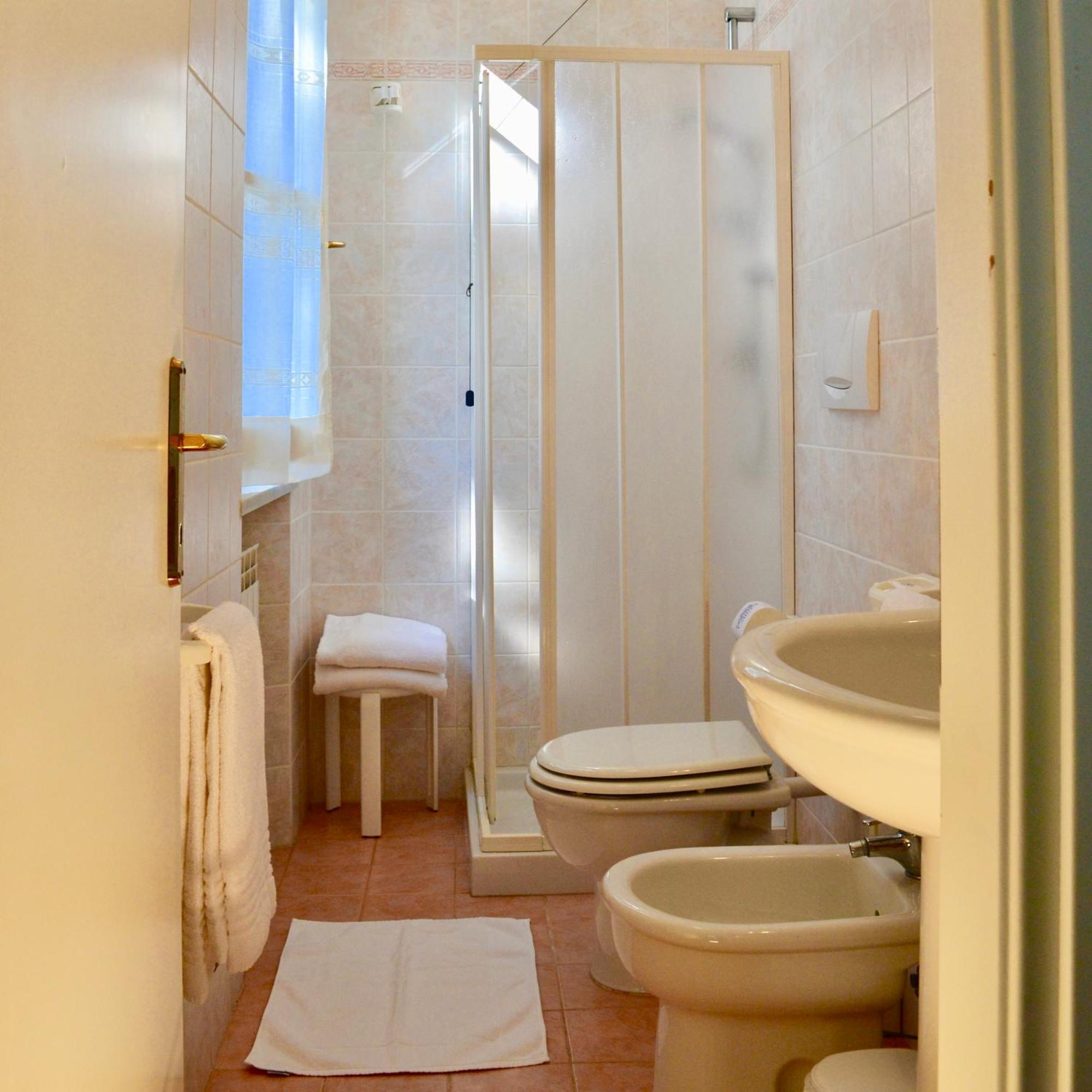 Hotel Villa Fiorisella Марина-ди-Масса Экстерьер фото